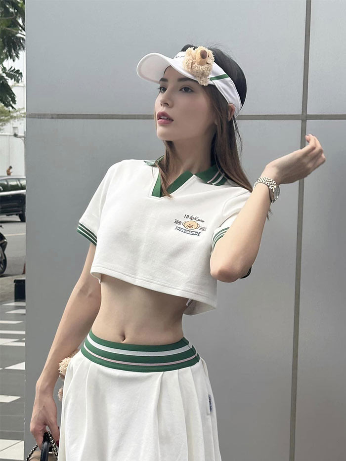 Kết quả tập luyện và ăn uống khoa học đã cho Kỳ Duyên một body đẹp không góc chết.