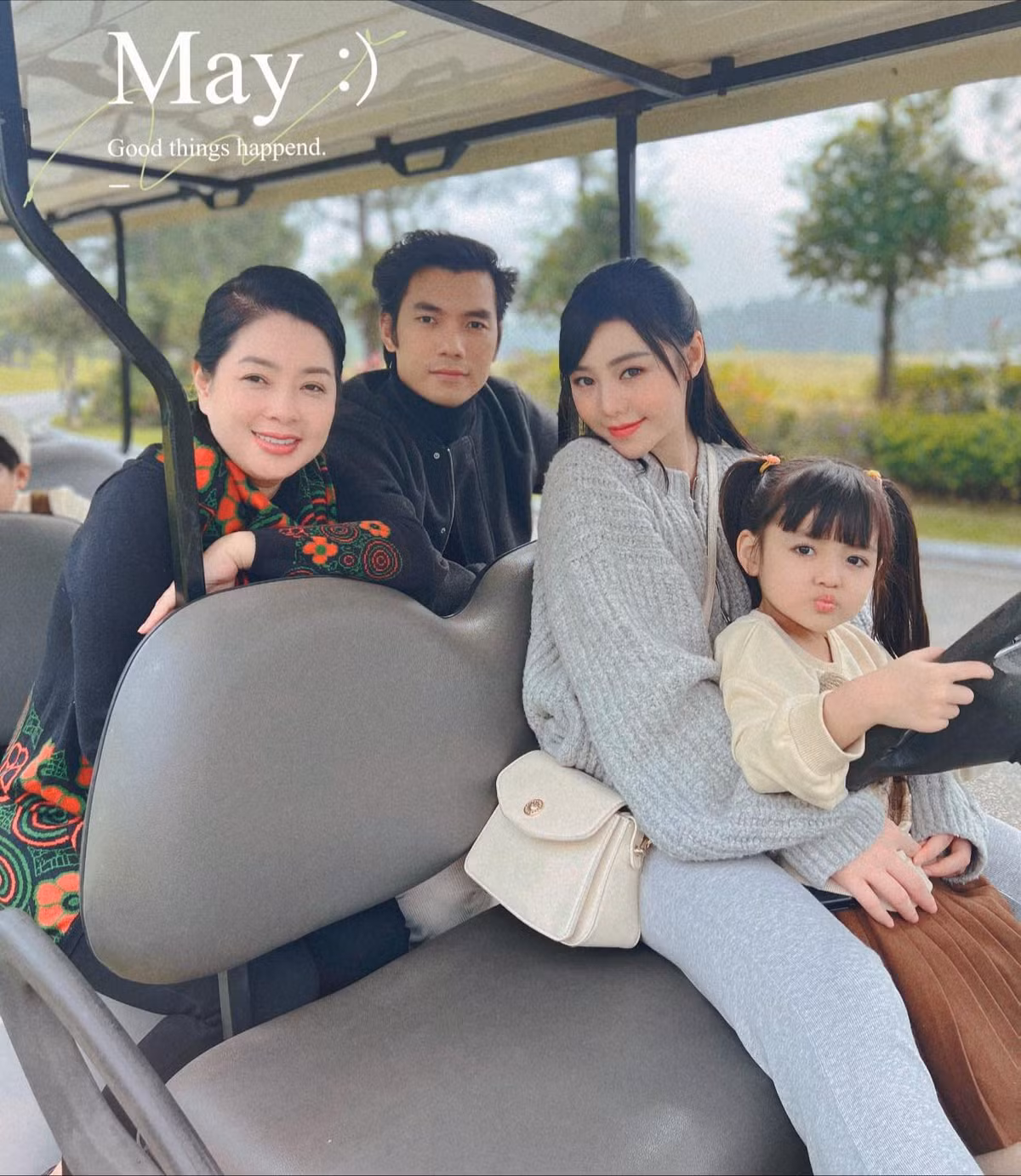 Bộ phim chinh phục được đông đảo người xem.