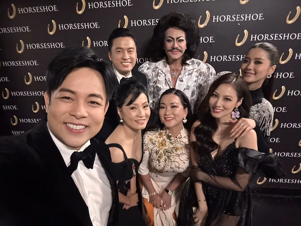 Giọng ca sinh năm 1979 trông trẻ trung và gọn gàng hơn hẳn.