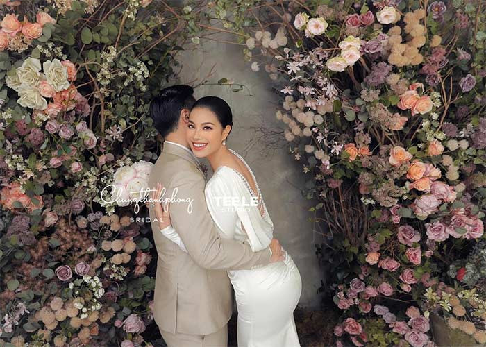 Sau 5 năm sang Mỹ định cư, Hoa hậu Phạm Hương đang tận hưởng cuộc sống viên mãn và hạnh phúc bên chồng và hai con trai.