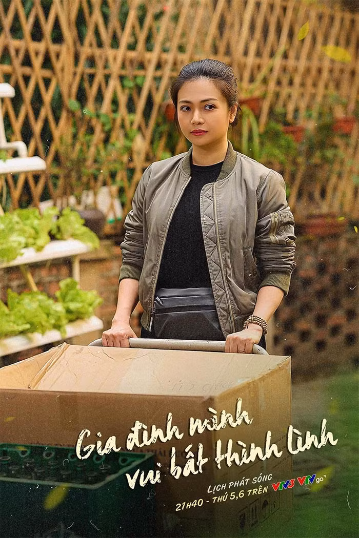 Vai diễn mới nhất của Kiều Anh là vai nàng dâu cả trong phim "Gia đình mình vui bất thình lình". Trong phim, Kiều Anh vào vai Phương, tính tình thật thà, chất phác, chịu đựng, biết nhún nhường mọi người, sẵn lòng chịu thiệt về mình. Nữ diễn viên xuất hiện trên phim với hình ảnh ăn mặc xuề xòa.