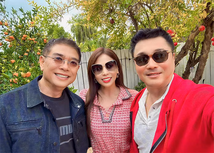 Không chỉ vóc dáng thon gọn hơn, khuôn mặt của nam diễn viên đình đám một thời cũng trẻ trung thấy rõ.