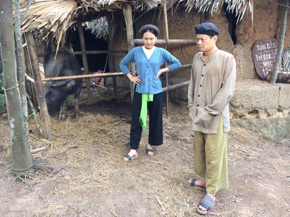 Sau bộ phim "Xin hãy tin em" làm nên tiếng vang, nghệ sĩ Xuân Tùng tham gia nhiều dự án phim như: "Hôn nhân không giá thú", "Hà Nội 12 ngày đêm"…