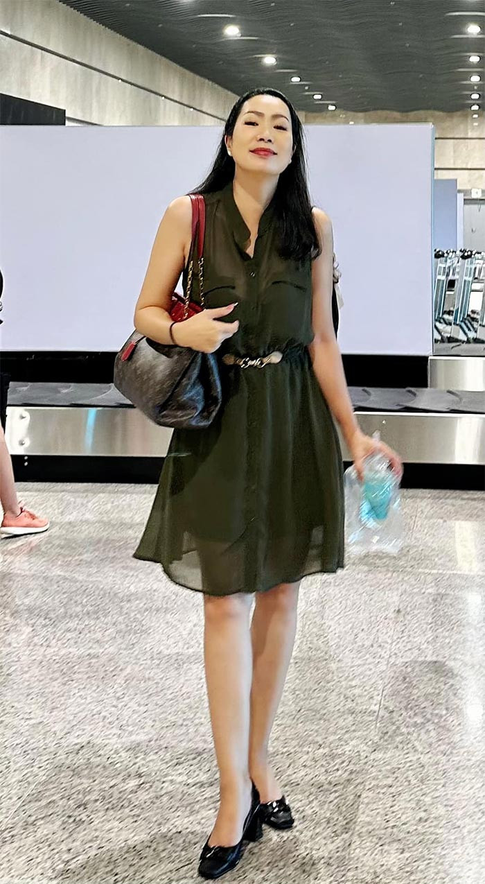 Chồng của Á hậu 2 Hoa hậu Việt Nam 1994 là một doanh nhân, đại gia người Mỹ gốc Việt trong ngành xuất khẩu nhựa. Cặp đôi có với nhau hai con gái chung.