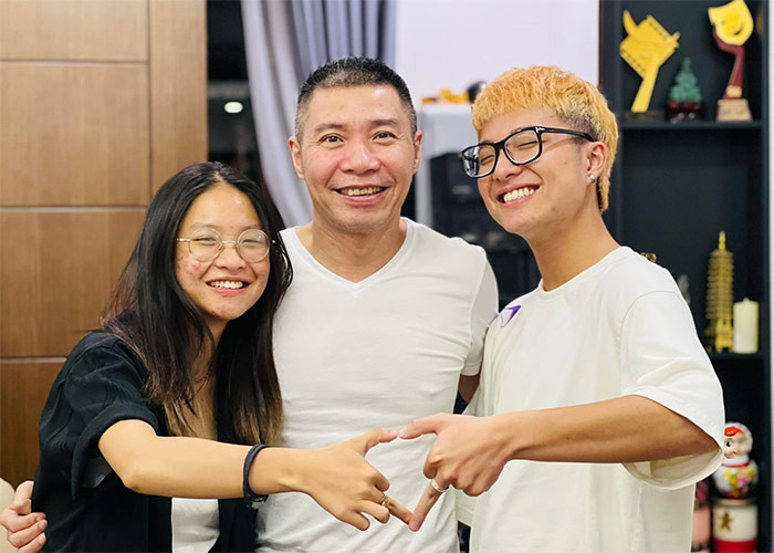 Thục Anh cũng theo học Đạo diễn trường Đại học Sân khấu - Điện ảnh, trong tương lai sẽ trở thành đồng nghiệp của bố Công Lý.