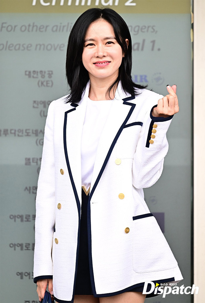 Tuy nhiên nhiều fan lại cho rằng khuôn mặt và vóc dáng đầy đặn khiến Son Ye Jin quyến rũ hơn. (Ảnh: Dispatch)