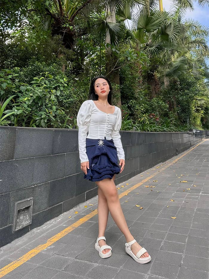 Chăm chút cho ngoại hình, trang phục, vẻ ngoài của Phương Mỹ Chi ngày càng ghi điểm trong mắt fan.