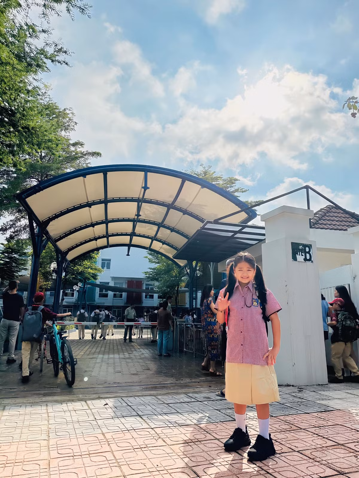 Bồ Câu khiến mẹ cũng phải "giật mình" vì nhanh lớn.