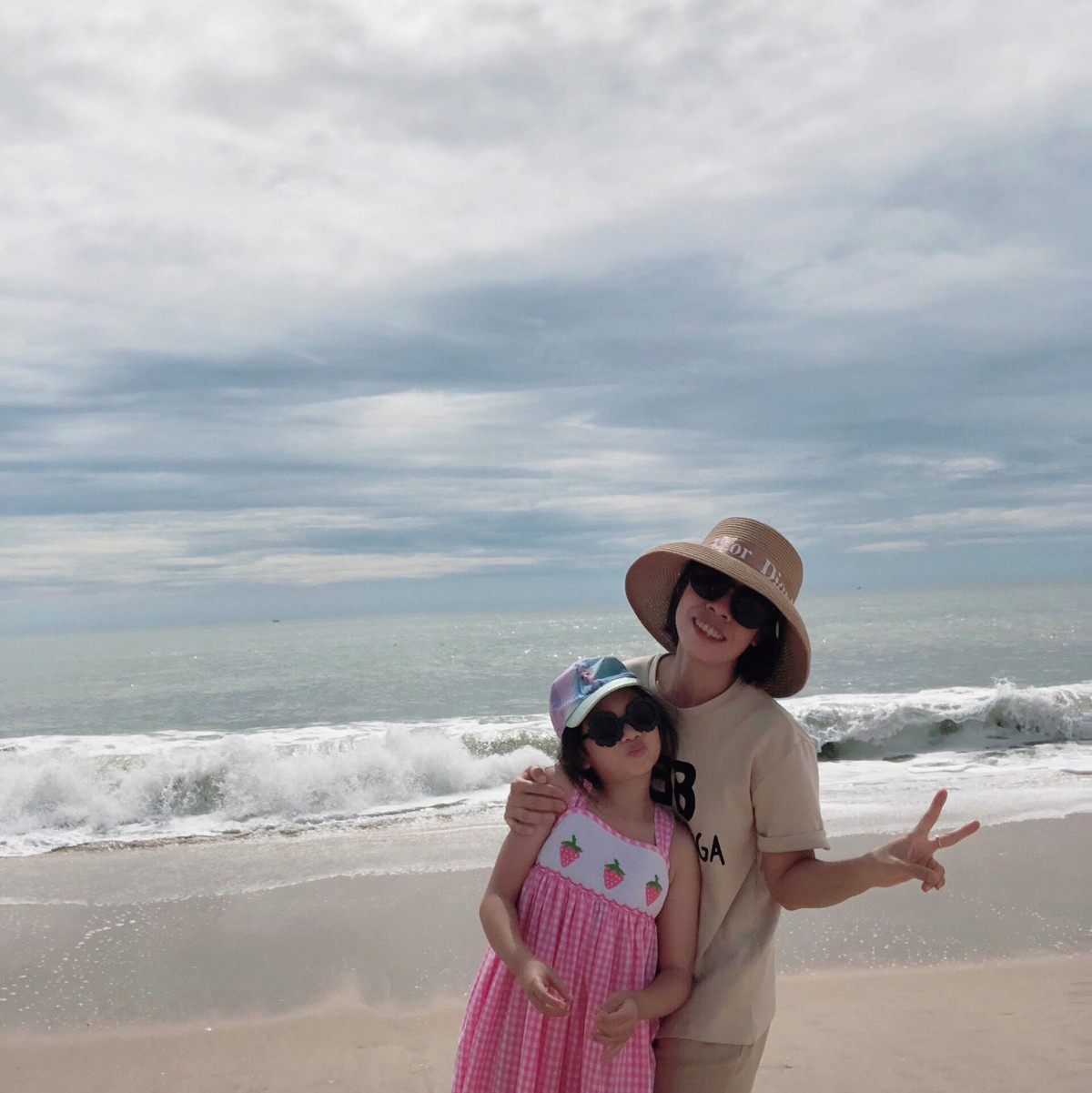 Vài tháng nữa là bước sang tuổi thứ 10, Lavie được khen là cô bé lém lỉnh, rất hiểu chuyện, ngoan ngoãn, chăm chỉ và có tính tự lập.