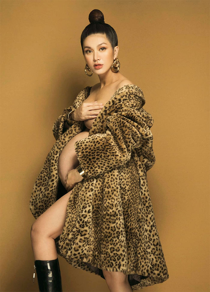 Năm 2020, sau khi sinh con thứ 6, Oanh Yến quyết định triệt sản. "Vì không muốn áp lực, mỗi lần sinh con, tôi phải bán một căn nhà, giờ số nhà của tôi còn ít, không nhiều như trước. Tôi nghĩ nếu sinh thêm nữa, tình cảnh sẽ khó khăn, thậm chí nguy hiểm", Oanh Yến cho biết lý do cô ngừng đẻ.