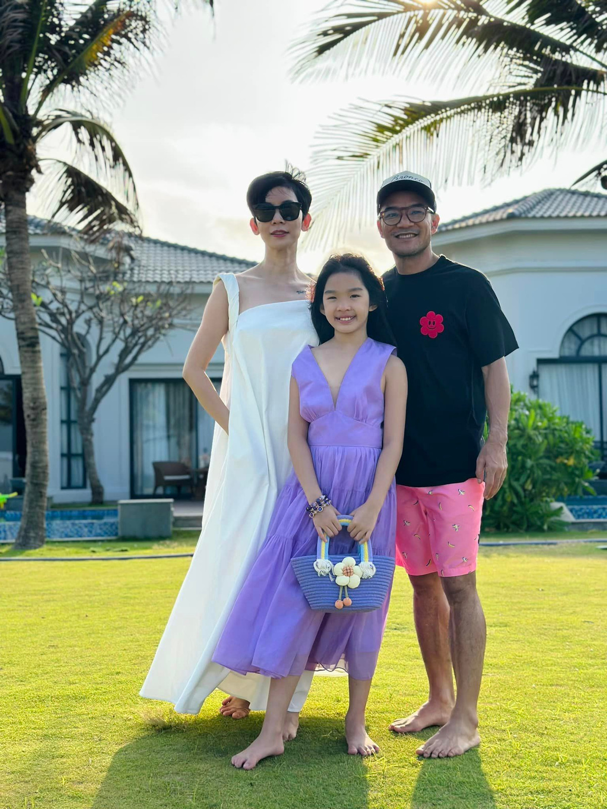 Cuộc hôn nhân mới kéo dài 3 năm nhưng vợ chồng Xuân Lan cảm giác như cả hai đã gắn bó từ lâu. Cô từng chia sẻ trên truyền thông việc cảm thấy may mắn vì gặp được ông xã đạo diễn và tin vào lựa chọn của mình.