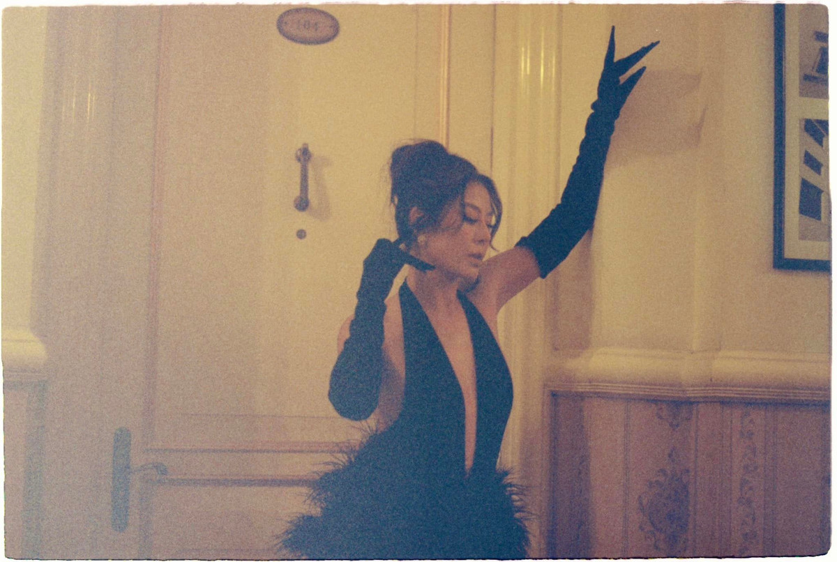 Nam Thư thu hút bởi vẻ ngoài cá tính, nhan sắc lẫn phong cách thời trang ngày càng "thăng hạng". Ảnh: Hứa Mẫn.