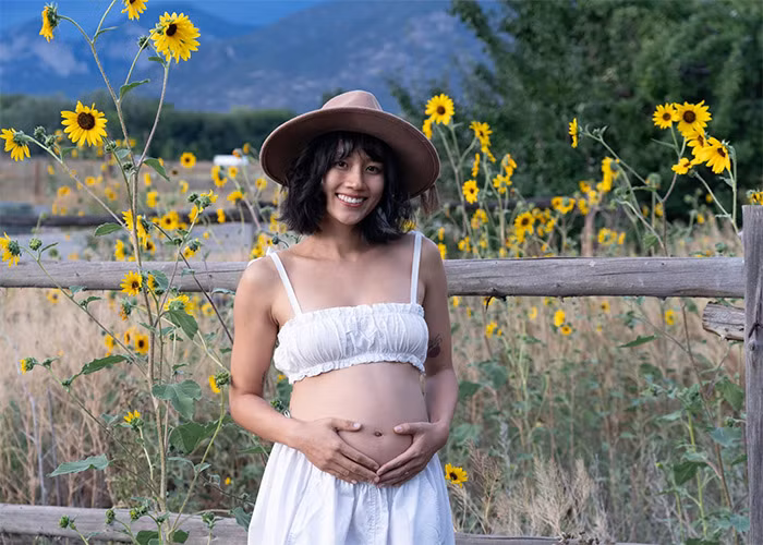 Vợ chồng Hiền Lê chuẩn bị chào đón con đầu lòng. (Ảnh: FBNV)