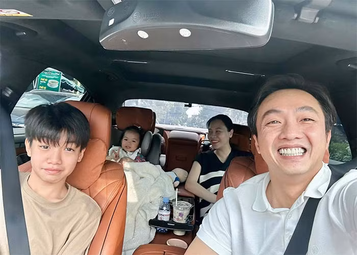 Gia đình 4 người gồm Đàm Thu Trang, Cường Đô la, Suchin và Subeo thường đi du lịch với nhau rất vui vẻ, đầm ấm.