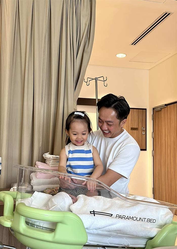 Ngày 30/5/2023, vợ chồng Đàm Thu Trang vừa chào đón thêm một em bé thứ hai, bé trai có tên ở nhà là Sutin.