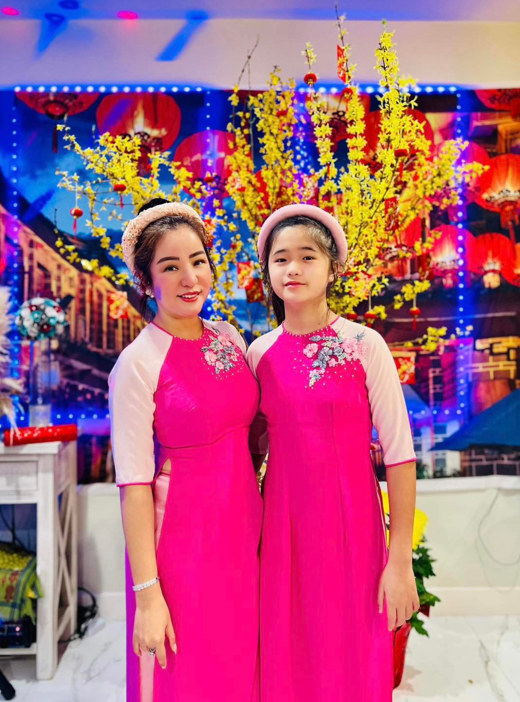 Thuy Nga ban trai cay, tiet lo nuoi con o My ton kem-Hinh-2