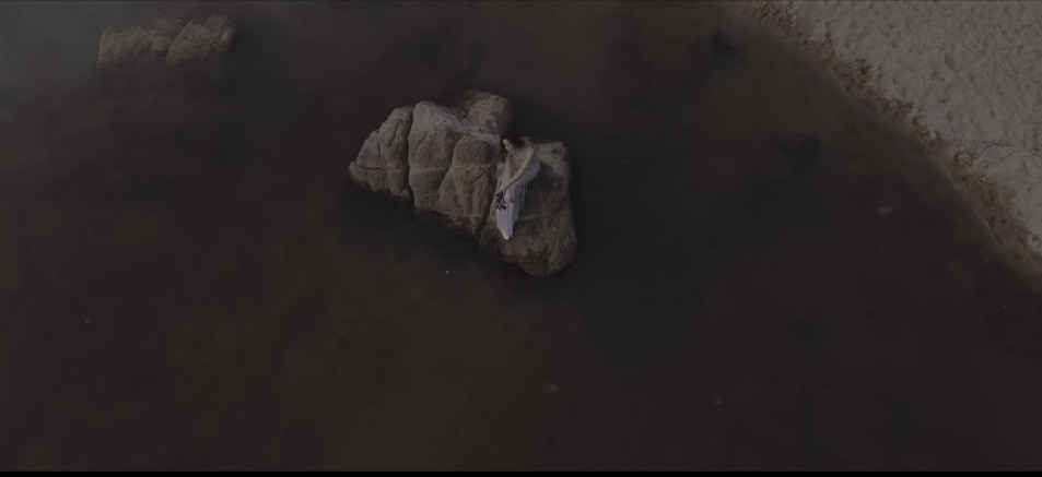 Giọng ca 8X đầu tư cho sự trở lại lần này với nghệ thuật.