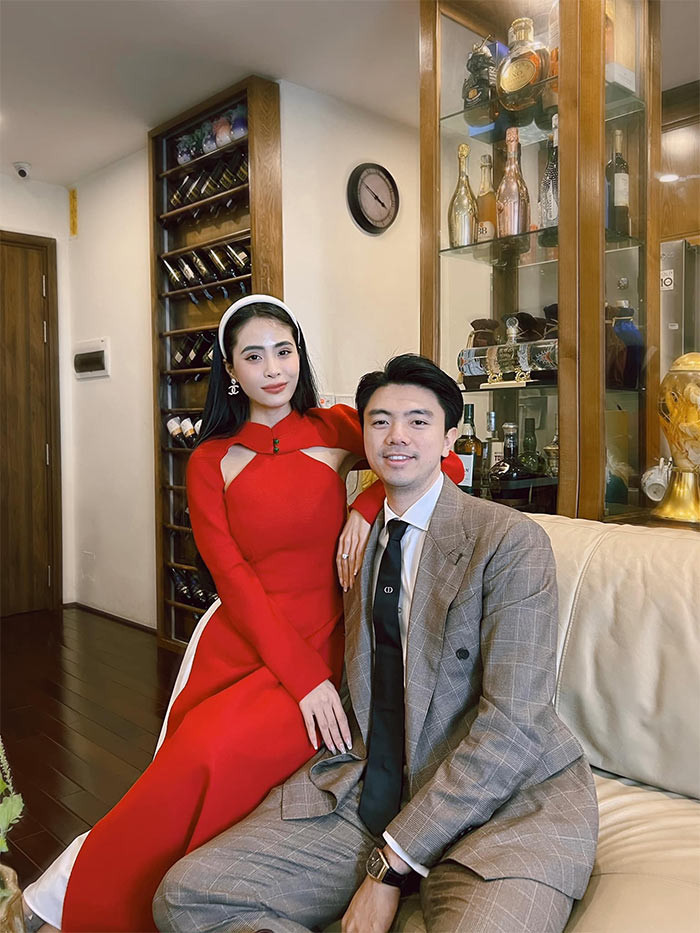 Gần 10 năm hôn nhân, Kiều Anh vẫn được chồng chiều chuộng, quan tâm từ những thứ nhỏ nhất khiến cuộc sống của cô luôn vui vẻ, hạnh phúc. (Ảnh: FBNV)