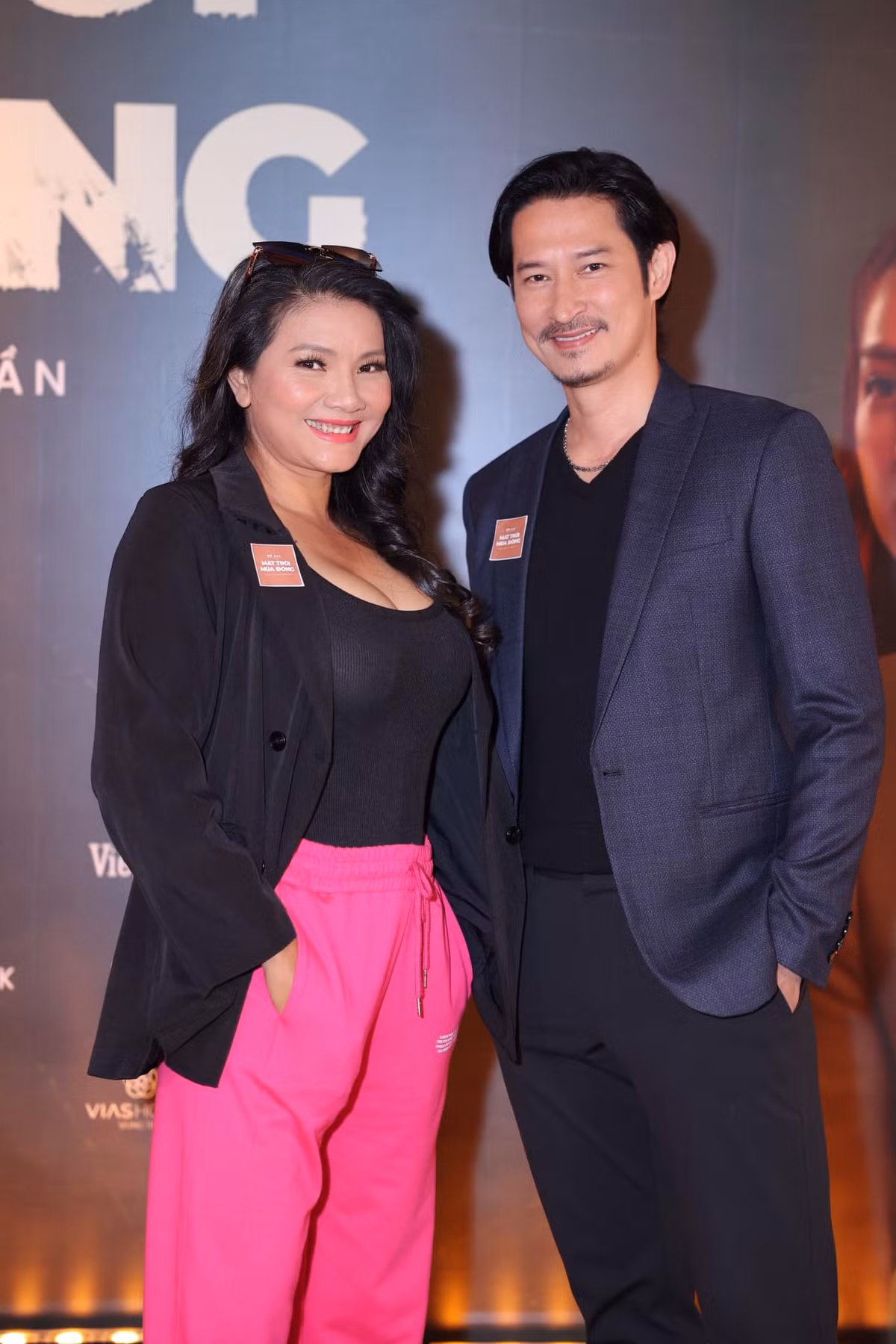 Bao nhiêu năm qua, "nữ hoàng cảnh nóng" của Vbiz vẫn dành trọn tình yêu cho sự nghiệp diễn xuất.