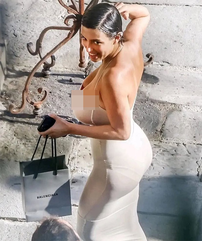 Vợ nam rapper sở hữu body với ba vòng cực kỳ nóng bỏng, không kém cạnh Kim Kardashian - vợ cũ của Kanye West. (Ảnh: Instagram)