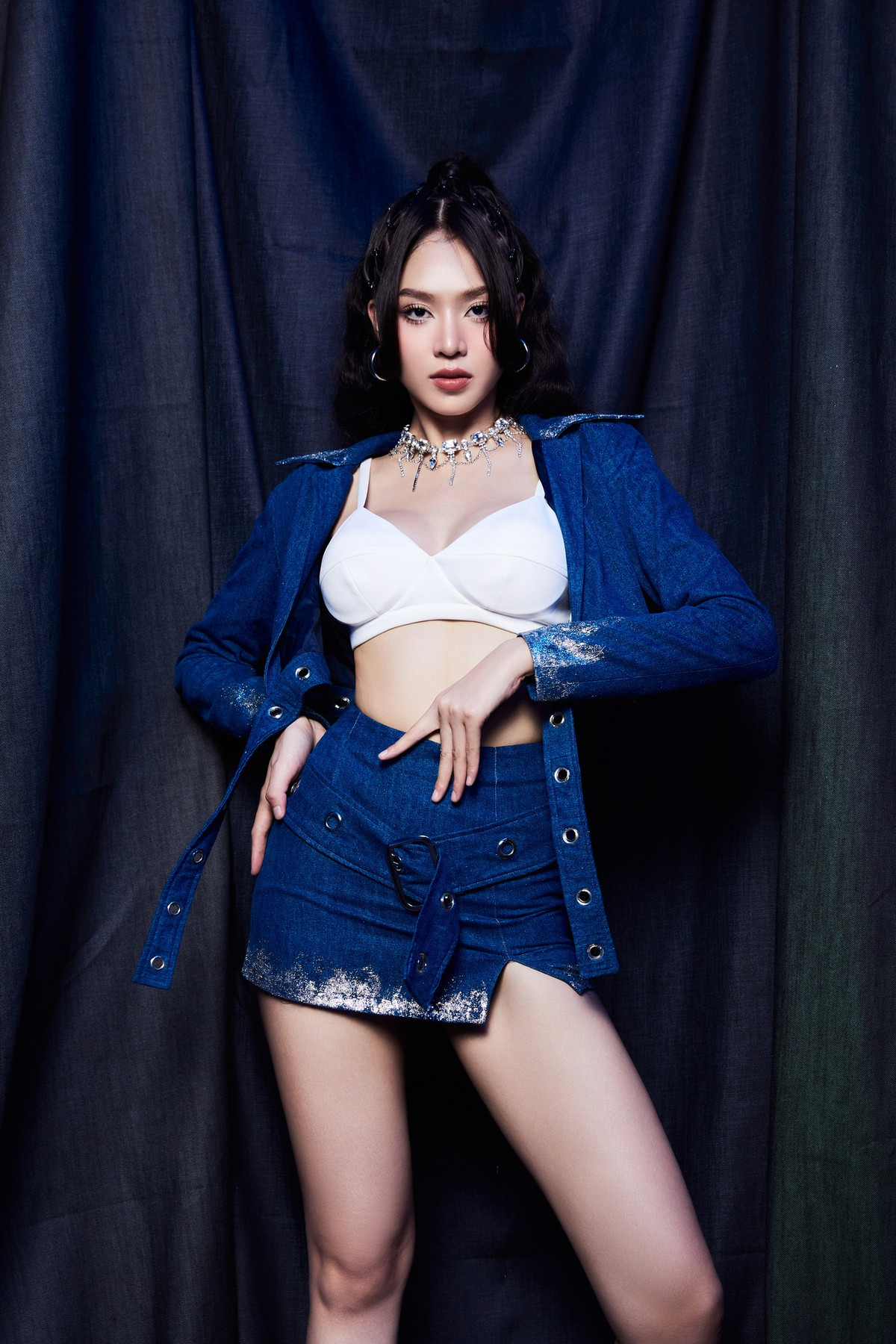 Phong cách "ngầu" cực thu hút của Hoa hậu Việt Nam 2022. Ảnh: Hứa Quý Long.