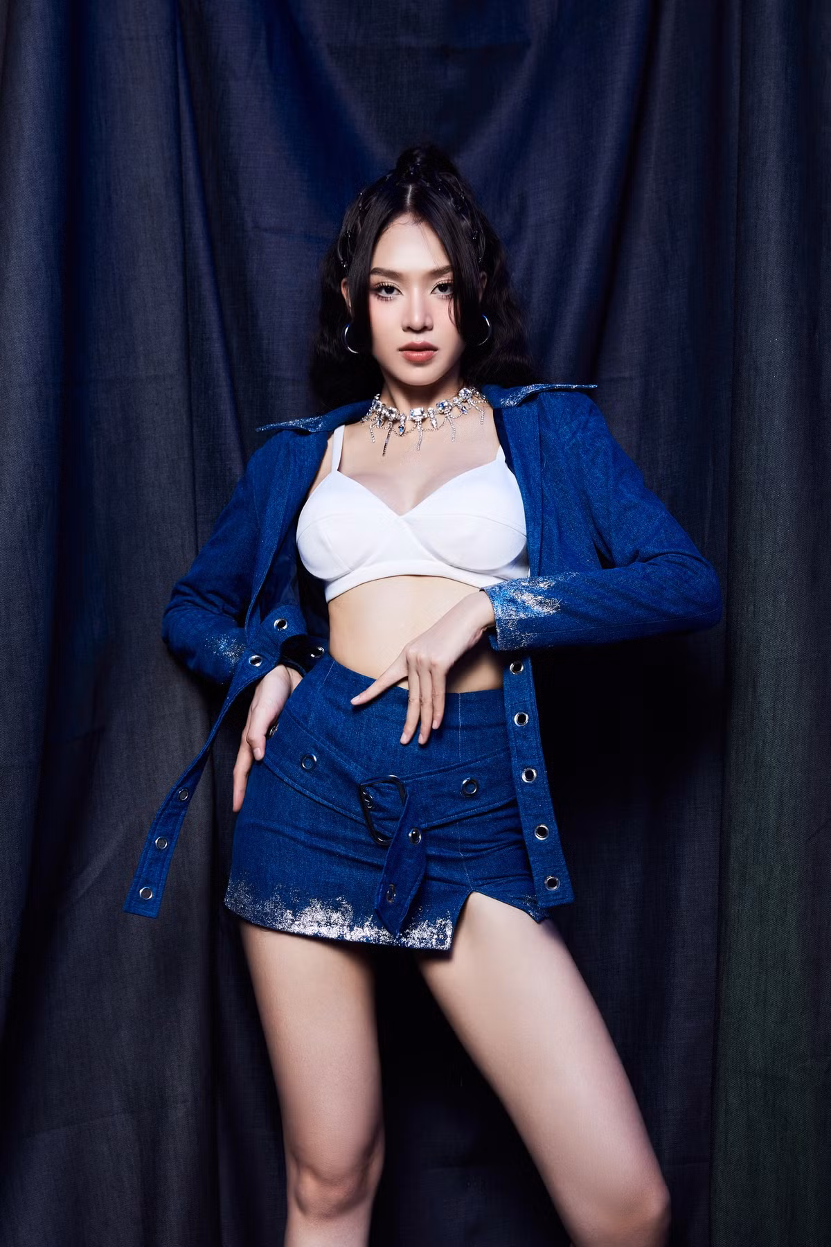 Phong cách "ngầu" cực thu hút của Hoa hậu Việt Nam 2022. Ảnh: Hứa Quý Long.