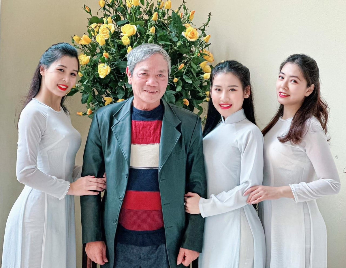 Là một trong số ít diễn viên mang quân hàm Đại tá quân đội, NSND Quốc Trị được nhiều thế hệ học trò bày tỏ sự yêu mến và kính trọng.