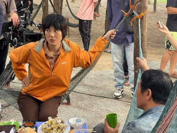 Hinh anh thu vi khong len song cua phim “Cuoc doi van dep sao“