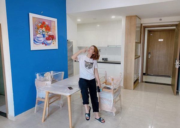 Ngoài căn nhà nói trên, Ngọc Lan còn có một căn ba phòng ngủ nữa tại Quận 2, TPHCM cũng để cho thuê.