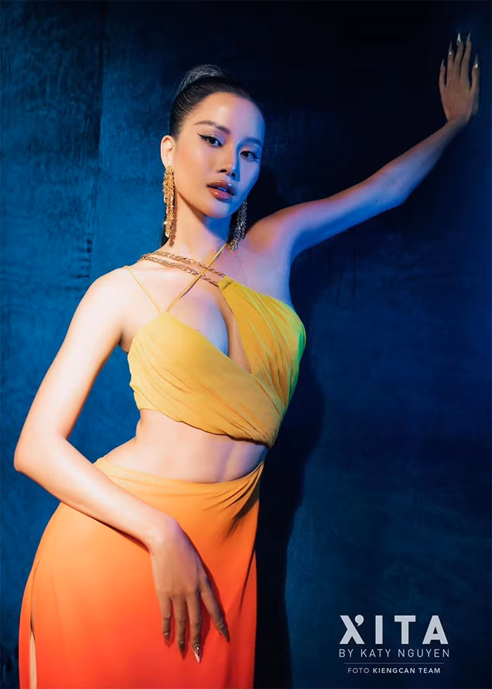 Tại Miss Universe Vietnam 2023 cô lọt vào top 5 "Người đẹp biển".