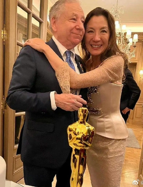 Đám cưới của hai người tổ chức vào ngày 27/7/2023 tại Geneva, Thụy Sĩ, với sự tham gia của gia đình và bạn bè thân thiết. (Ảnh: Sina)