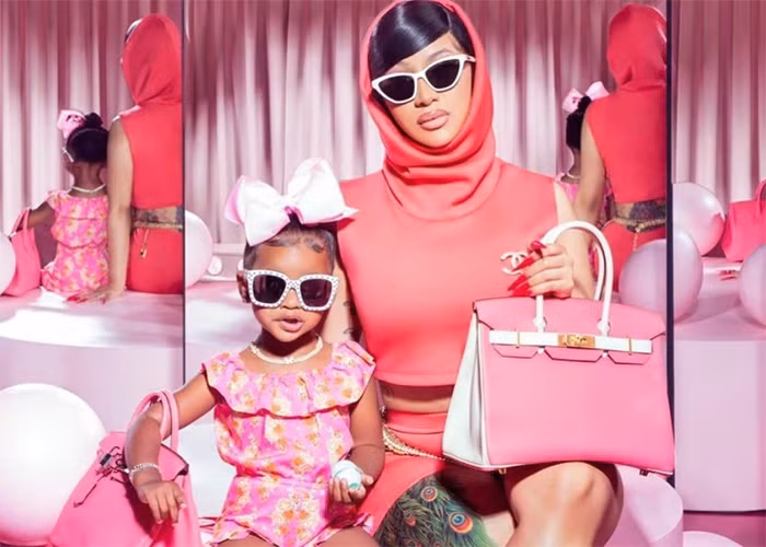 Sao Hollywood khong tiec tien mua phu kien hang hieu cho con