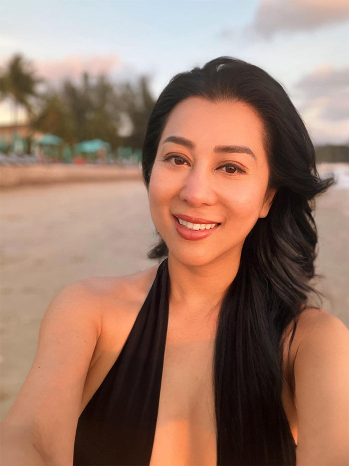 Nữ MC sinh năm 1965 được mệnh danh là "người đẹp không tuổi".