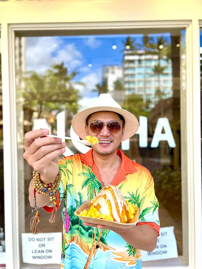 Để cân bằng lại tâm lý sau ly hôn, Trương Minh Cường một mình đi du lịch khắp nước Mỹ, chăm chỉ ngồi thiền, ra công viên dạo chơi, tập thể dục thể thao.