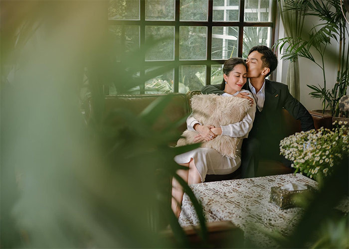 Bên nhau 13 năm nhưng đến ngày 22/12/2022, cả hai mới chính thức tổ chức đám cưới.