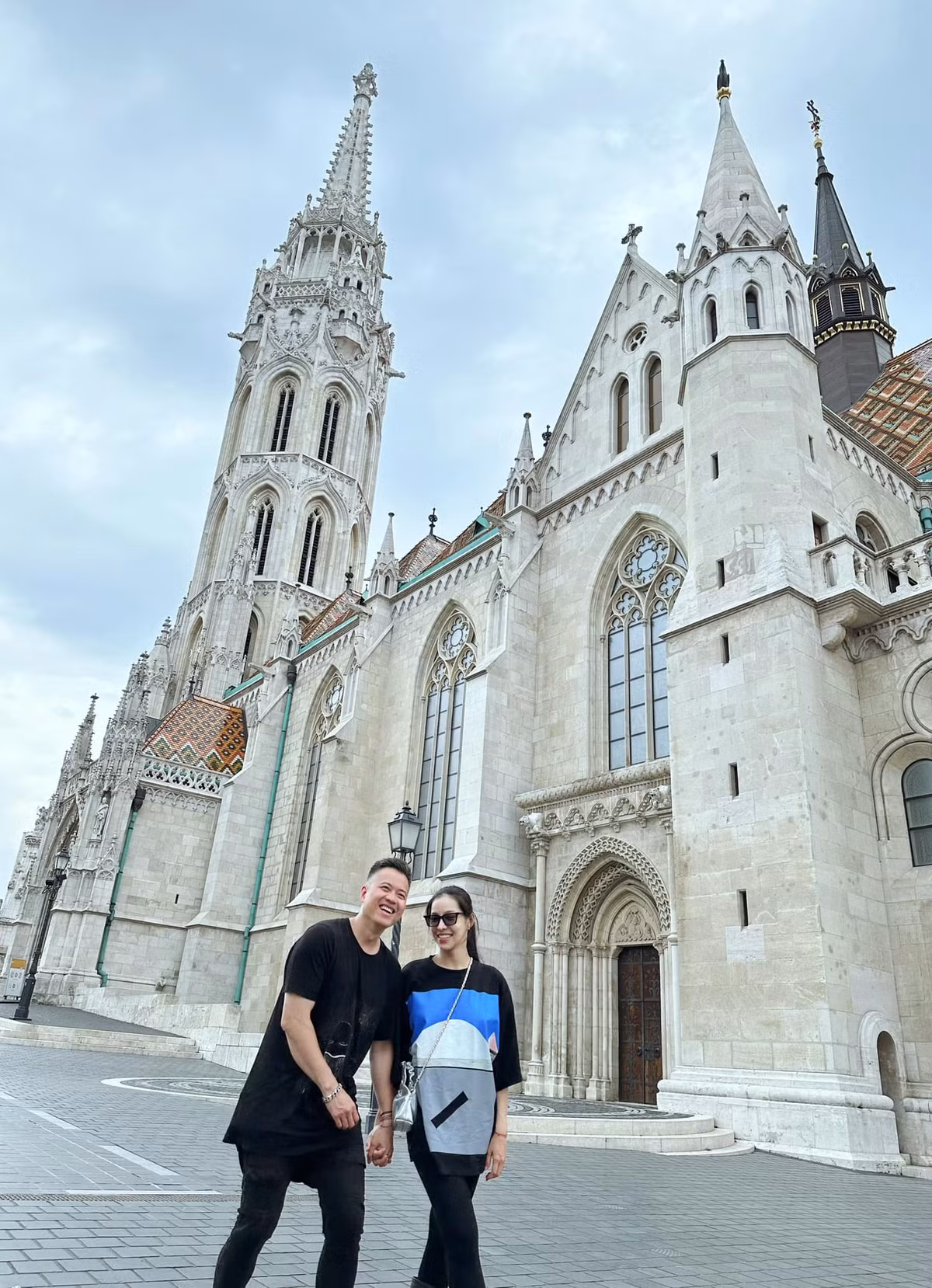 Sau nhiều năm bị gán mác "tiểu tam", Lưu Đê Ly hiện tận hưởng hôn nhân viên mãn bên DJ Huy DX.