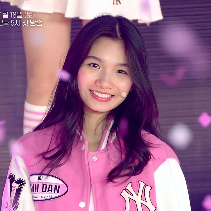 Năm 2023, Linh Đan tham gia show tìm kiếm nhóm nhạc của Hàn Quốc và là thực tập sinh duy nhất người Việt góp mặt tại show "Universe Ticket" do đài SBS sản xuất.