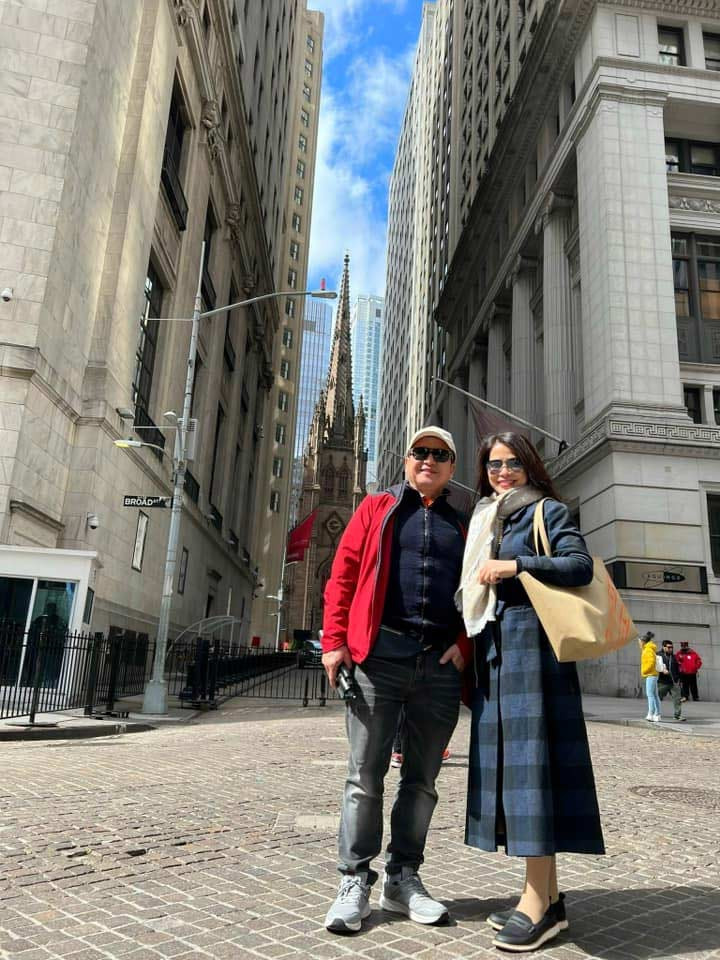  Nghệ sĩ Chí Trung và bạn gái, Á hậu Doanh nhân 2017 Ý Lan đang có chuyến du lịch Mỹ.