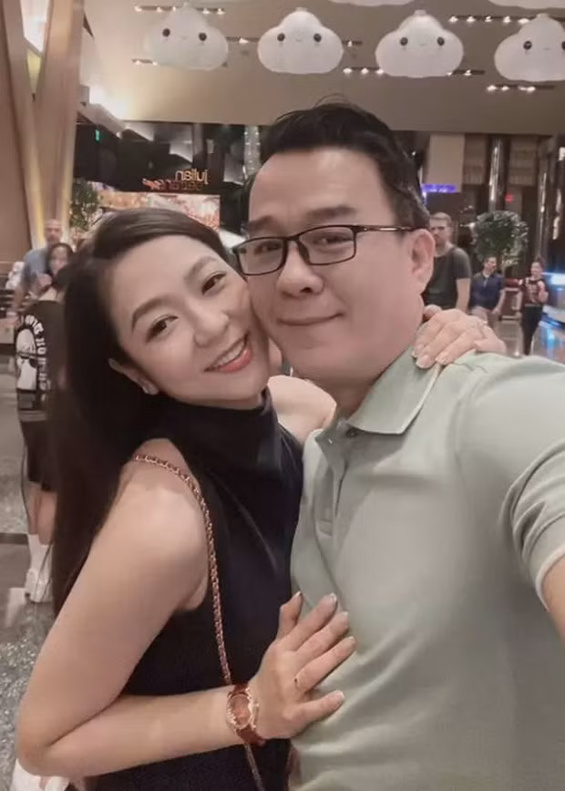 Hà Thanh Xuân và Thắng Ngô đã tổ chức đám cưới vào tháng 5/2022. Những phát ngôn của Thắng Ngô về người vợ mới khiến cặp đôi này bị cư dân mạng mang ra đàm tiếu. Thời gian đó, Hà Thanh Xuân rơi vào trạng thái "gần như trầm cảm".