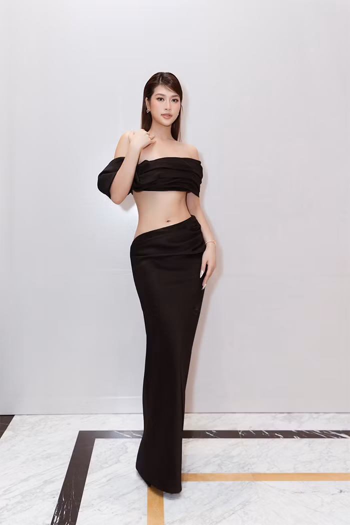 Nhờ tập luyện chăm chỉ, ba vòng của Hoa hậu Hòa bình Việt Nam 2022 ngày càng đẹp mắt.