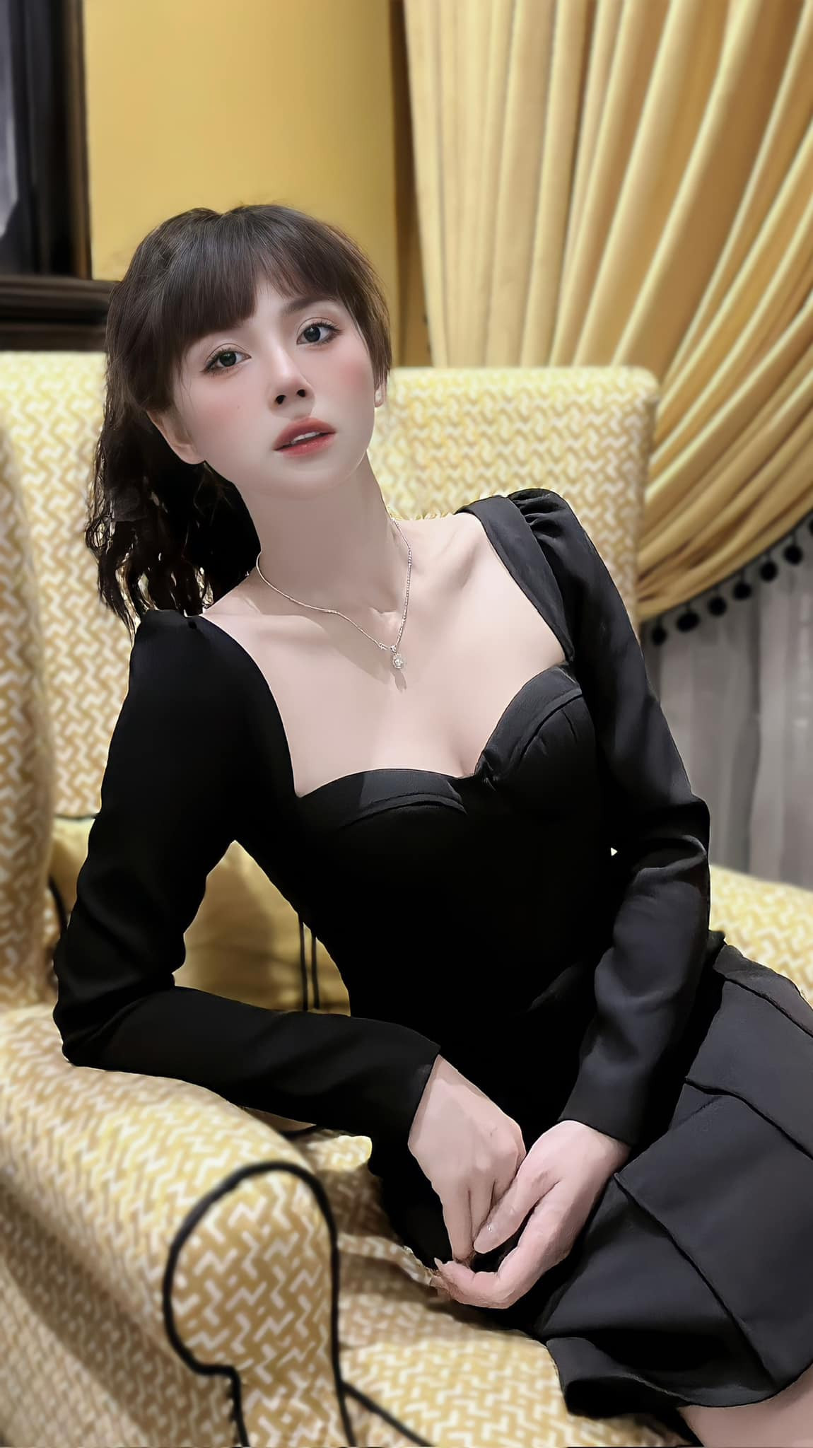 Để có được vóc dáng quyến rũ như hiện tại, Ngọc Anh cũng từng phải trải qua hành trình nỗ lực giảm 20 kg.