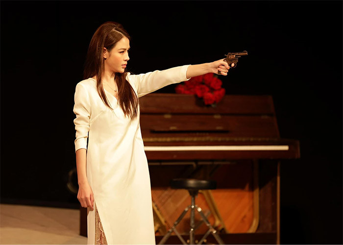 Nữ diễn viên sinh năm 1990 hoạt động rất tích cực tại Nhà hát Tuổi trẻ với vai trò diễn viên.