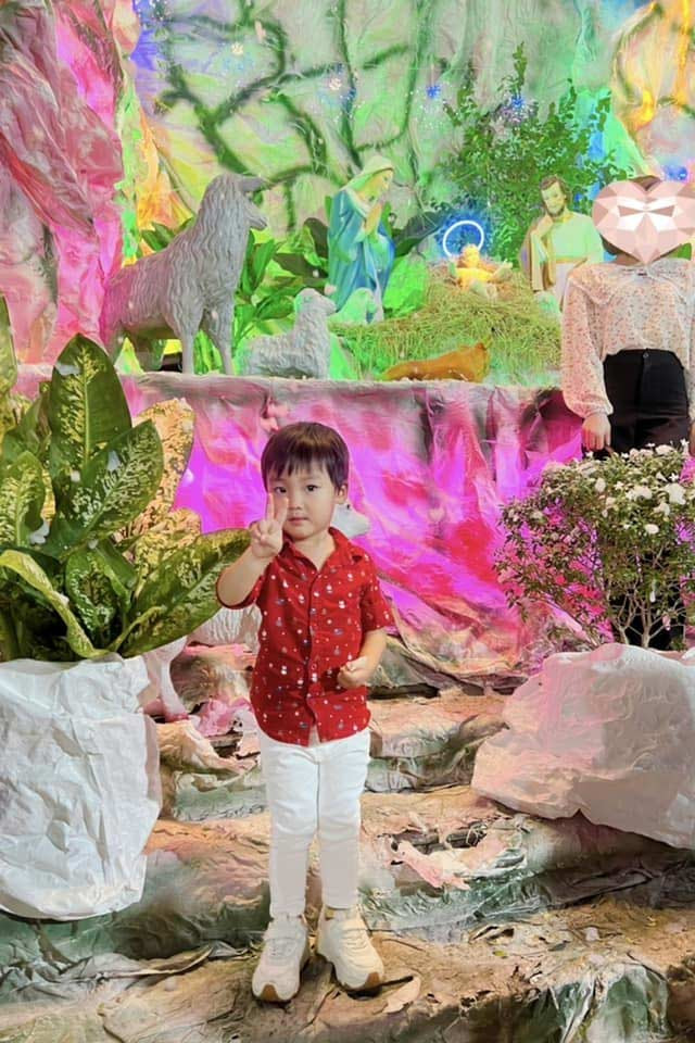 Những bức ảnh, khoảnh khắc đáng yêu của Bo trên trang cá nhân nhận được nhiều sự yêu thích, hưởng ứng từ cư dân mạng.