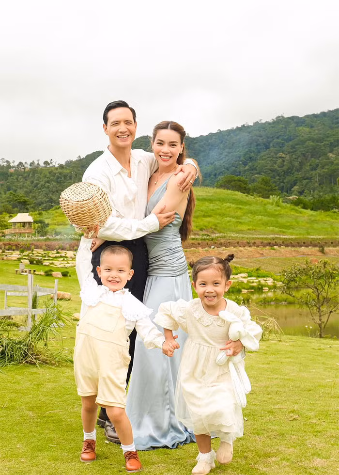 Hồ Ngọc Hà đang tận hưởng cuộc hôn nhân hạnh phúc bên Kim Lý và các con.