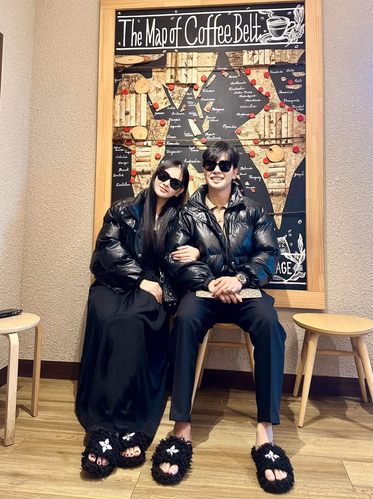 Giọng ca 8X cũng khéo chiều chồng trẻ khi từng tặng xe mô tô có giá khoảng 800 triệu đồng cho ông xã nhân dịp sinh nhật.