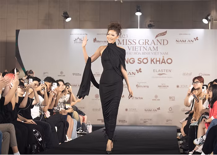 Minh Tú là thành viên ban giám khảo của Miss Grand Vietnam - Hoa hậu Hòa bình Việt Nam 2023.