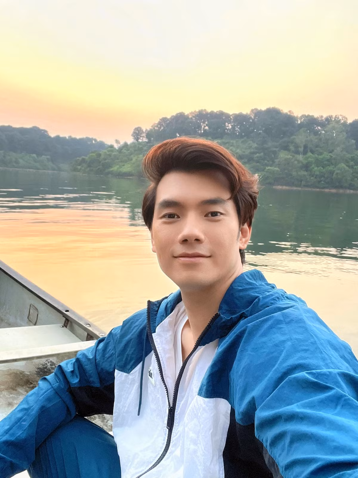 Hấp dẫn cả về tài năng lẫn ngoại hình, vai diễn của Nhan Phúc Vinh trong "Không ngại cưới, chỉ cần một lý do" khiến khán giả, đặc biệt là các fan nữ, háo hức đón xem.