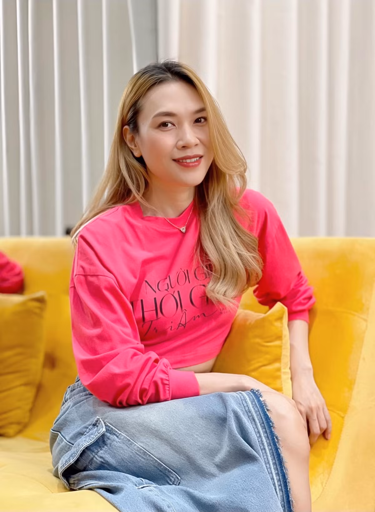 Đông đảo fan yêu mến trêu đùa Mỹ Tâm: "Ở tuổi U45, Mỹ Tâm có tất cả chỉ thiếu... tấm chồng".