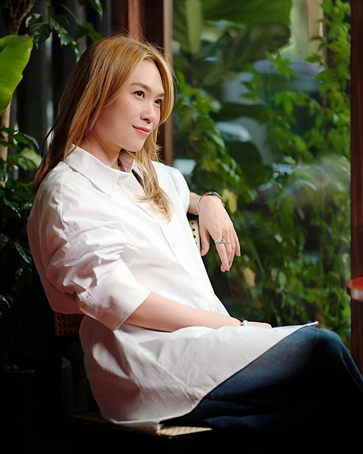 Nhan sắc của giọng ca sinh năm 1981 bị thời gian bỏ quên.