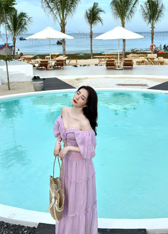 Mỹ nhân "vũ trụ điện ảnh VTV" có cuộc sống sung túc sau nhiều năm làm nghệ thuật.